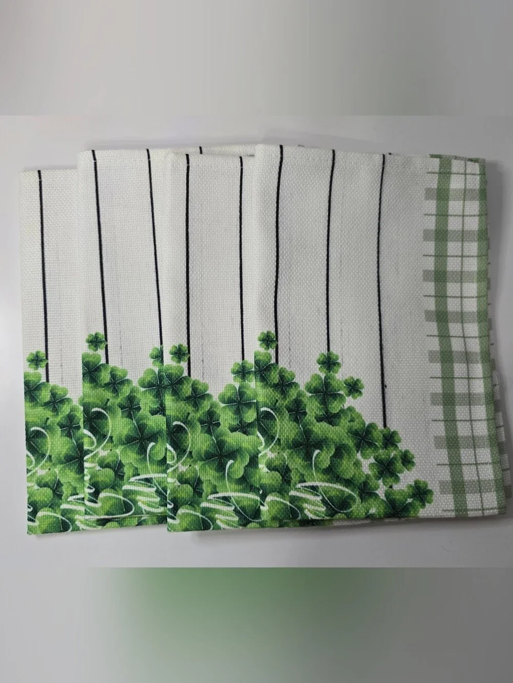 4pcs St. Patrick's Day Clover Tea Towel in Green